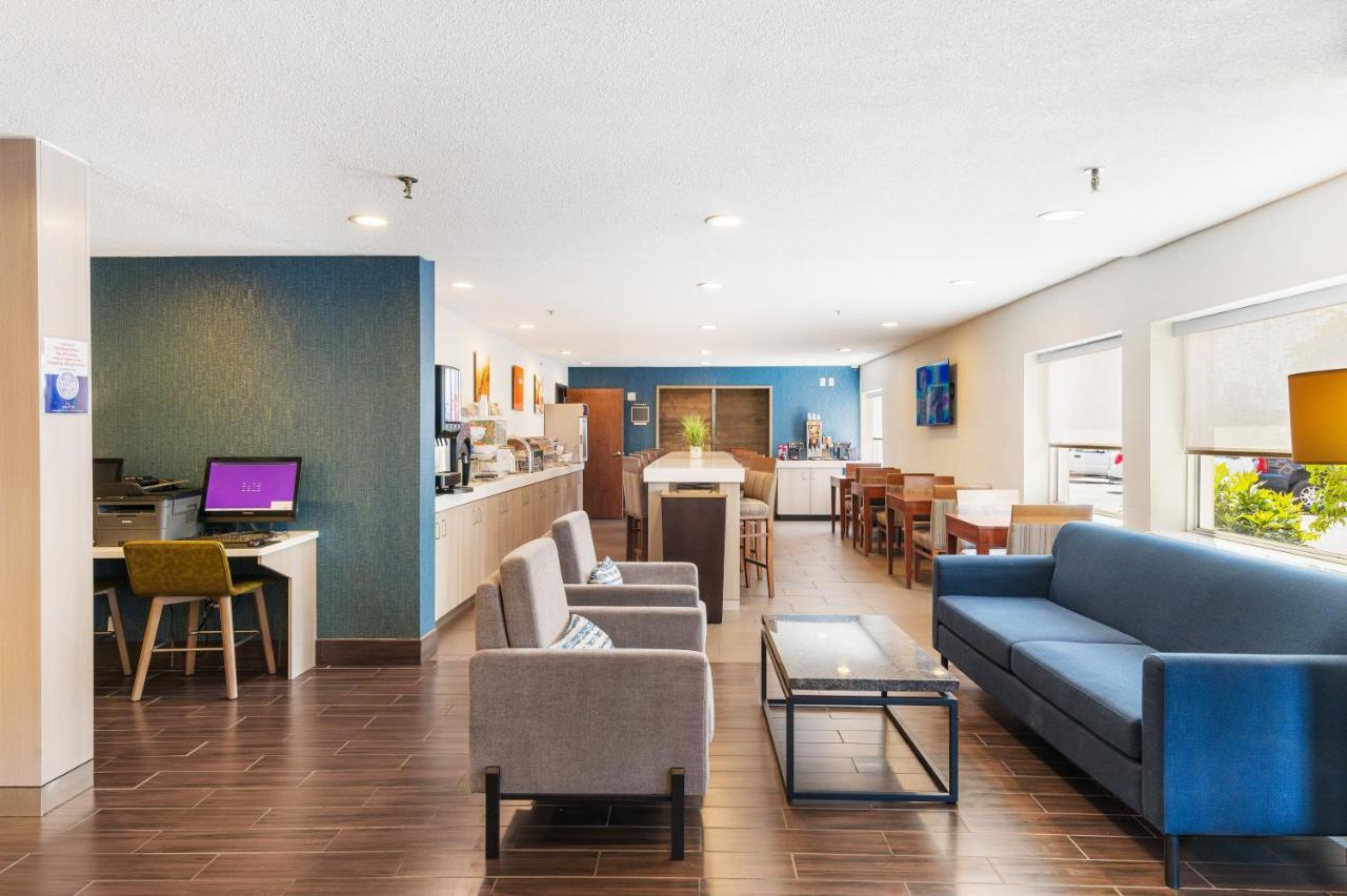 Comfort Inn Mayfield Heights Cleveland East Екстериор снимка