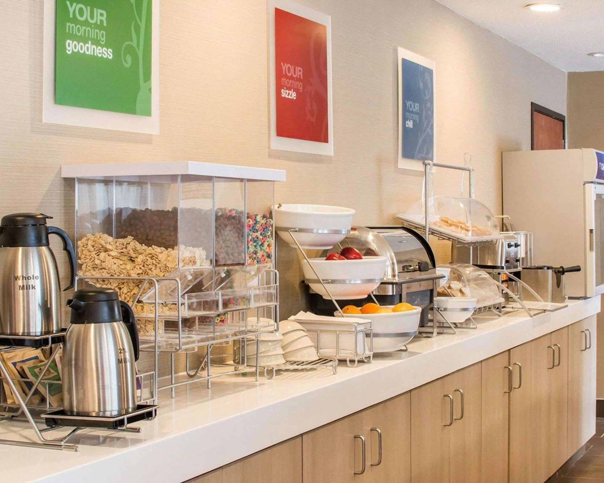 Comfort Inn Mayfield Heights Cleveland East Екстериор снимка