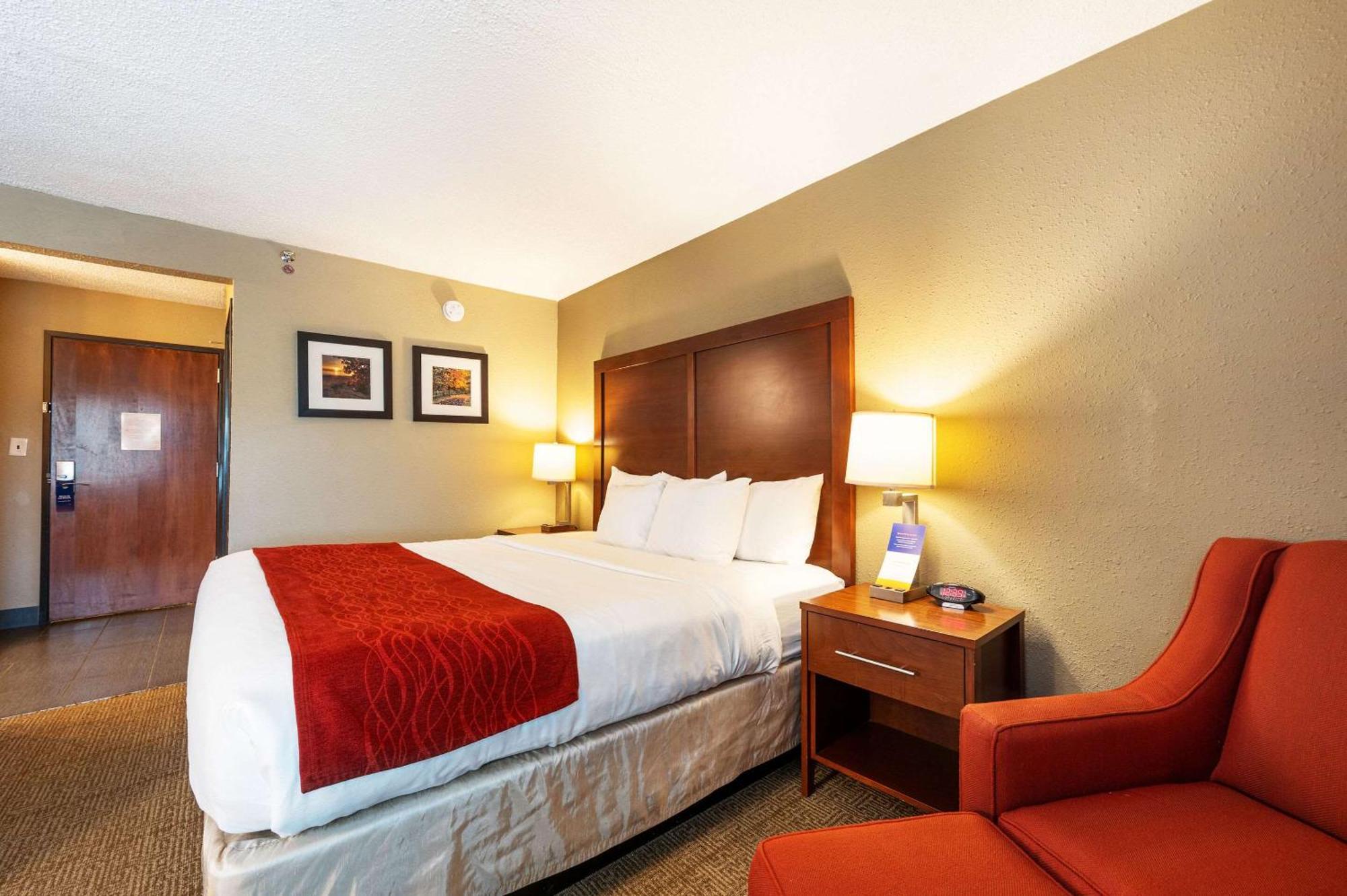Comfort Inn Mayfield Heights Cleveland East Екстериор снимка